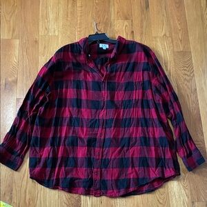 Croft & Barrow Red and Black Buffalo Plaid Button-Up Shirt